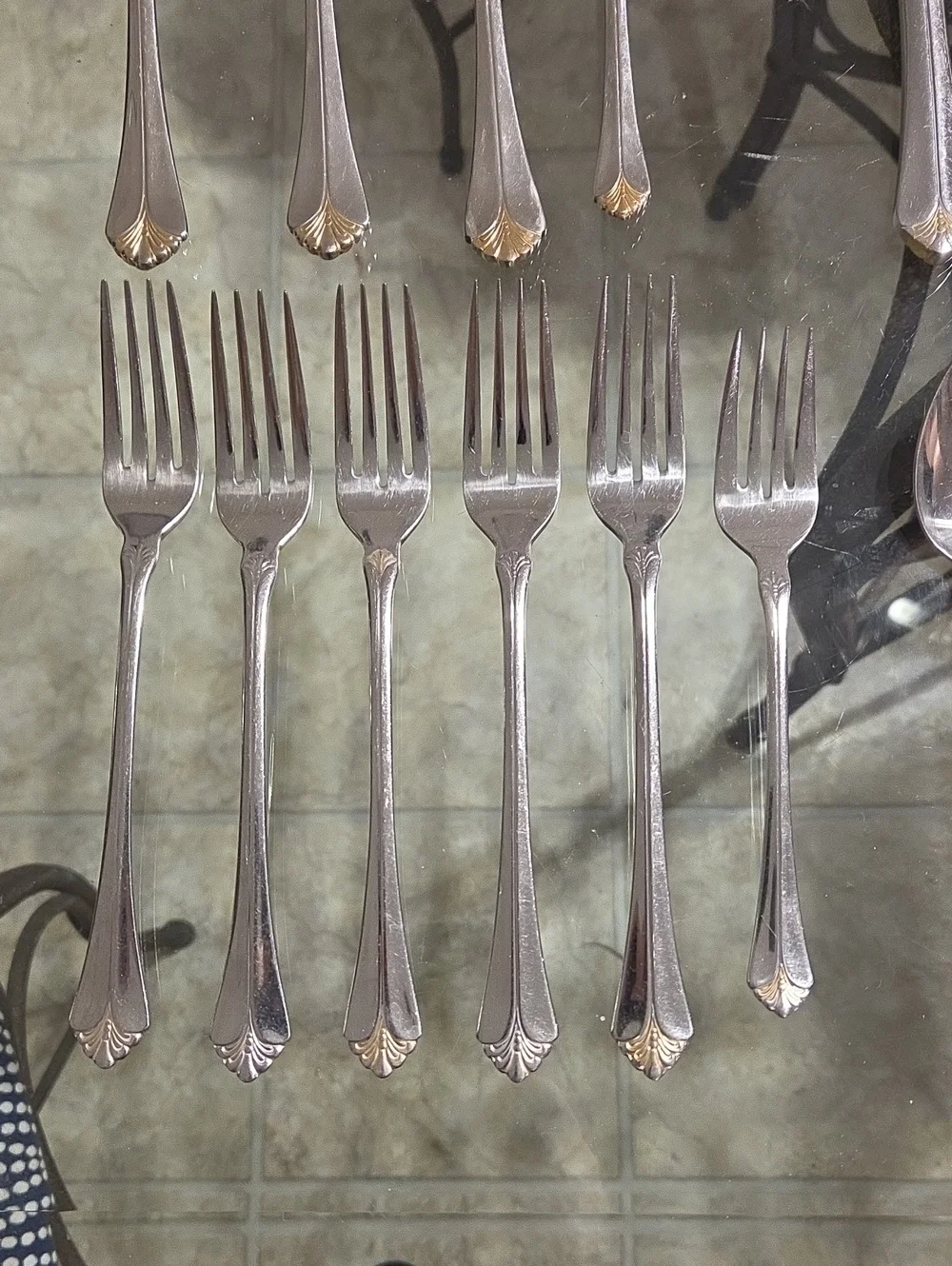 Vintage Towle Santa Barbara Gold Accent 18/8 Stainless Flatware 27 Pieces Silver